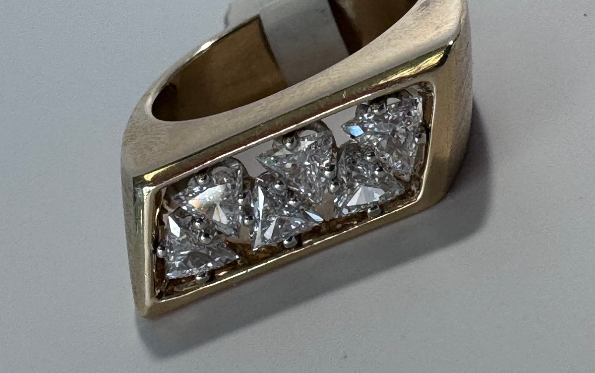 Bold 14K Gold 1950s Diamond Band Ring Trilliant Cut