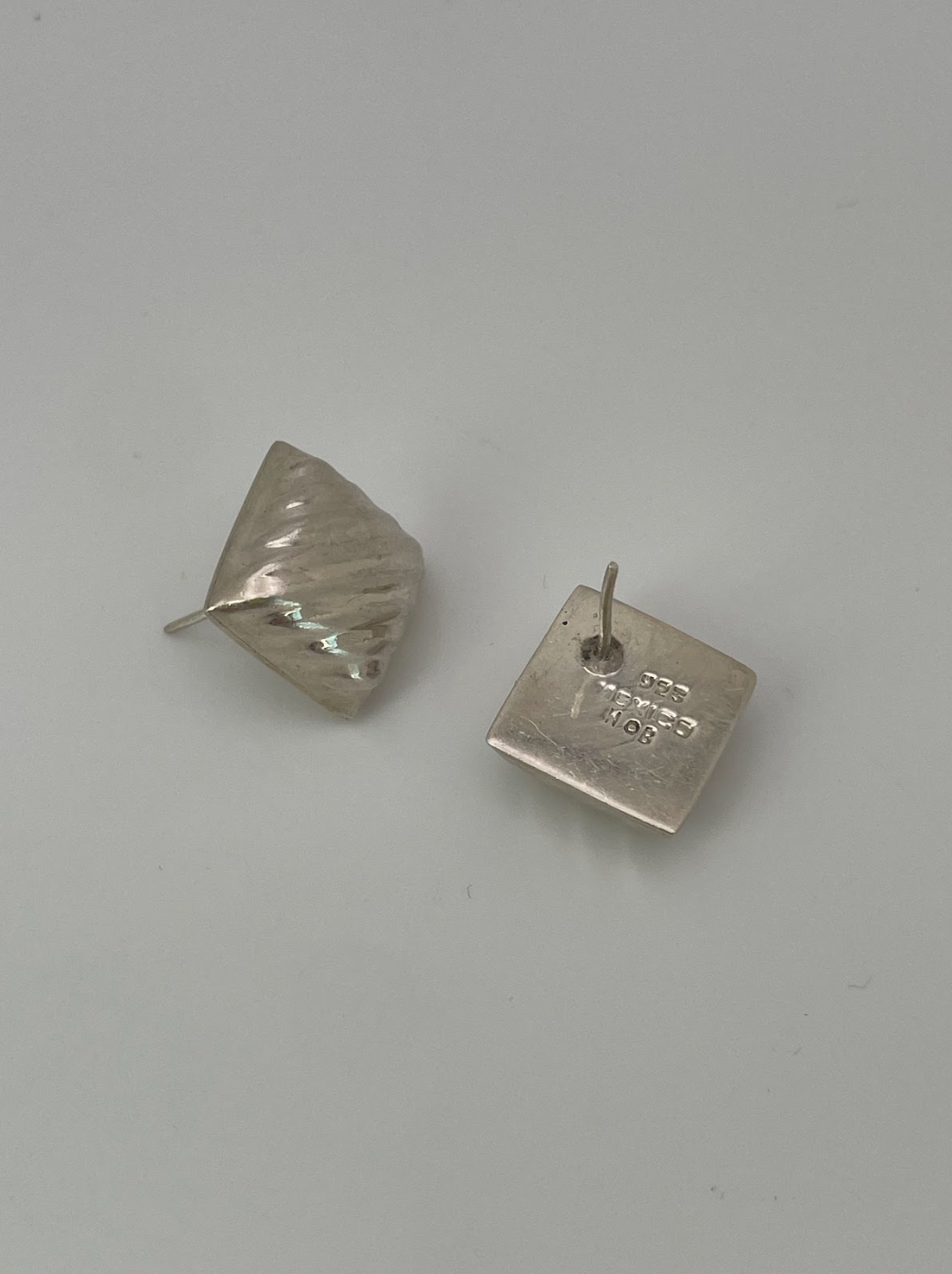 Vintage Zig Zag Pillow Stud Earrings Sterling Silver