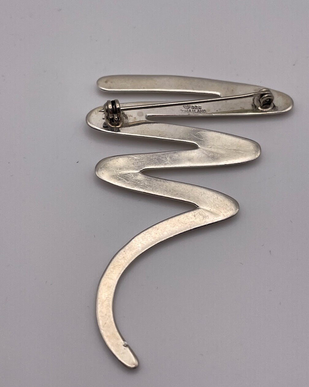 Vintage Post Modern Sterling Silver Zigzag Pin